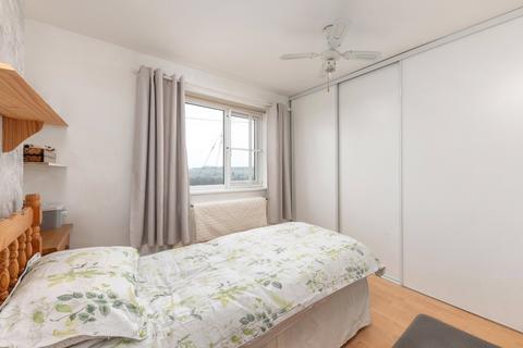 9 Bowes Crescent, Burnopfield, Newcastle Upon Tyne, NE16 6PD