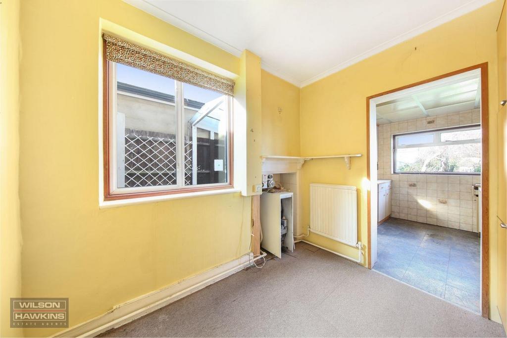 24 Beechwood Avenue - Dr80 Nl Y2hy Mhb1r1 Fj GU.jpg