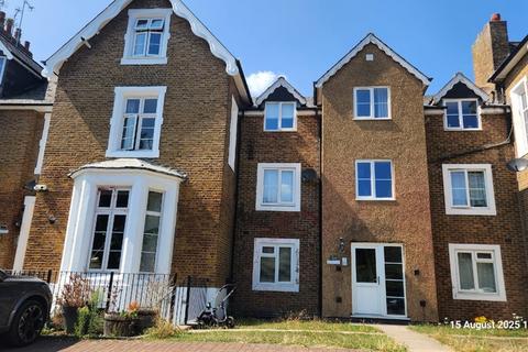 1 bedroom flat to rent, Upton Park, Slough SL1