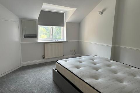 1 bedroom flat to rent, Upton Park, Slough SL1