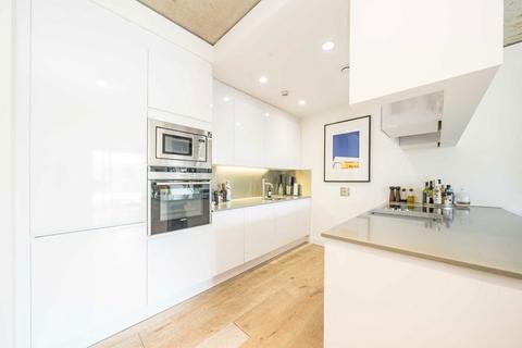 2 bedroom flat for sale, Mentmore Terrace, London E8