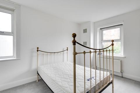 3 bedroom apartment for sale, West End Lane, West Hampstead