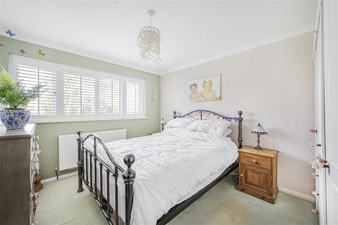 7 Morestead, Peacehaven, BN10 8EJ
