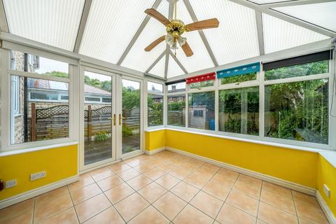 21 Eastfield Close, Tadcaster, LS24 8JX