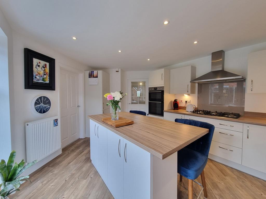 Breakfast Kitchen