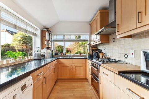 6 bedroom terraced house for sale, Loxley Road, SW18