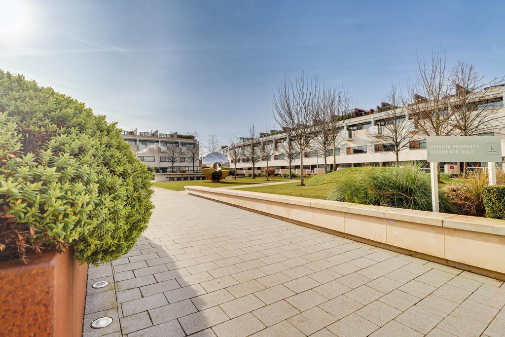 Communal Grounds