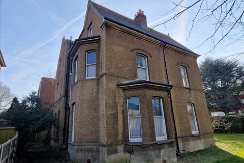 Residential development for sale, Hollington House, 1 Parklands, Kingston upon Thames, London, KT5