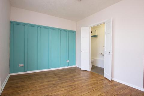 6 Hesse Street, Darwen, BB3 2RU