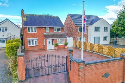 4 bedroom detached house for sale, The Long Shoot, Nuneaton