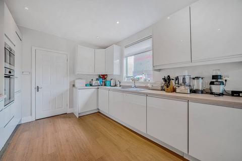 13 Station Road, Bromley, BR1 3LP