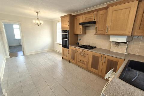 2 bedroom detached bungalow for sale, Sunnyside Road, Poole BH12