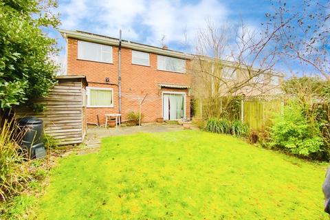 3 bedroom detached house for sale, Park View, Leicester, LE3