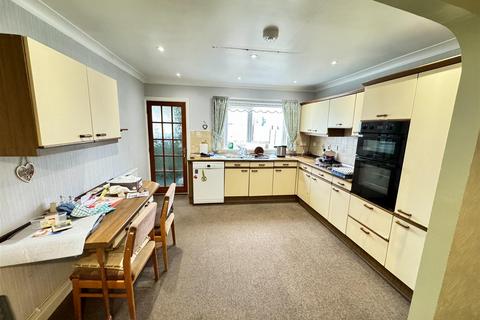 undefined, Greenfield Terrace, Lampeter