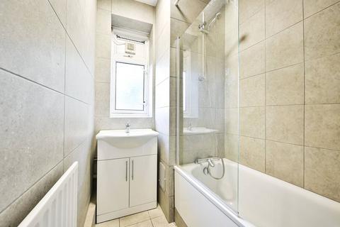 3 bedroom flat for sale, Mortimer Crescent, Kilburn, London, NW6