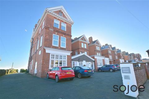 undefined, Kirkley Cliff Road, Kirkley, NR33