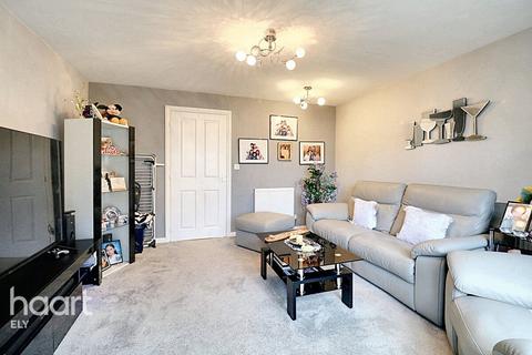 4 bedroom terraced house for sale, Dobede Way, Soham