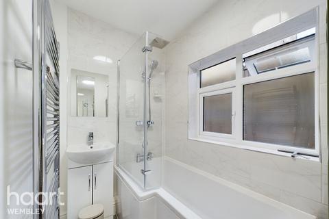 1 bedroom maisonette for sale, Coles Green Road, London