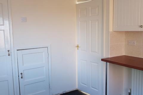 2 bedroom semi-detached house for sale, Keats Crescent, Worksop, Nottinghamshire, S81