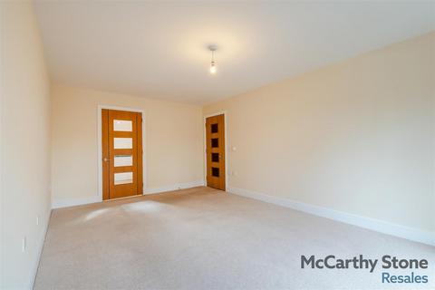 1 bedroom apartment for sale, Wolsey Court, Knighton Park Road, Leicester