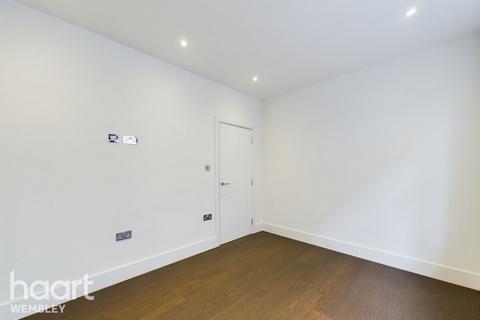 1 bedroom apartment for sale, Brondesbury Park, LONDON