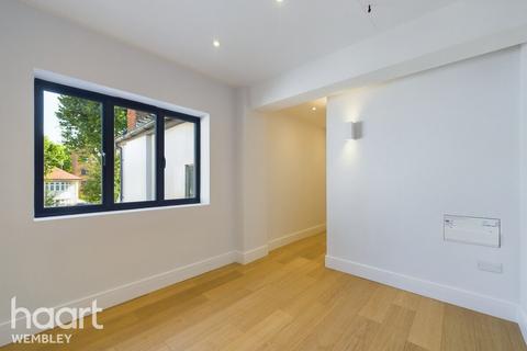 1 bedroom apartment for sale, Brondesbury Park, LONDON