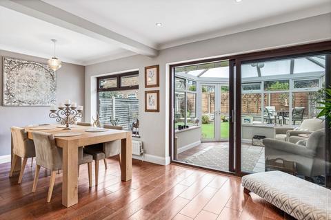 13 Fairfield, Buntingford, SG9 9NT