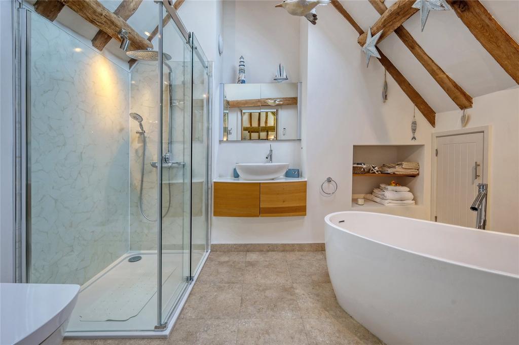 En Suite Bathroom