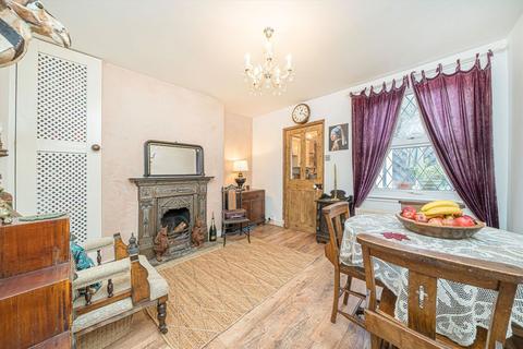 2 bedroom semi-detached house for sale, Lower Green Road, Esher KT10