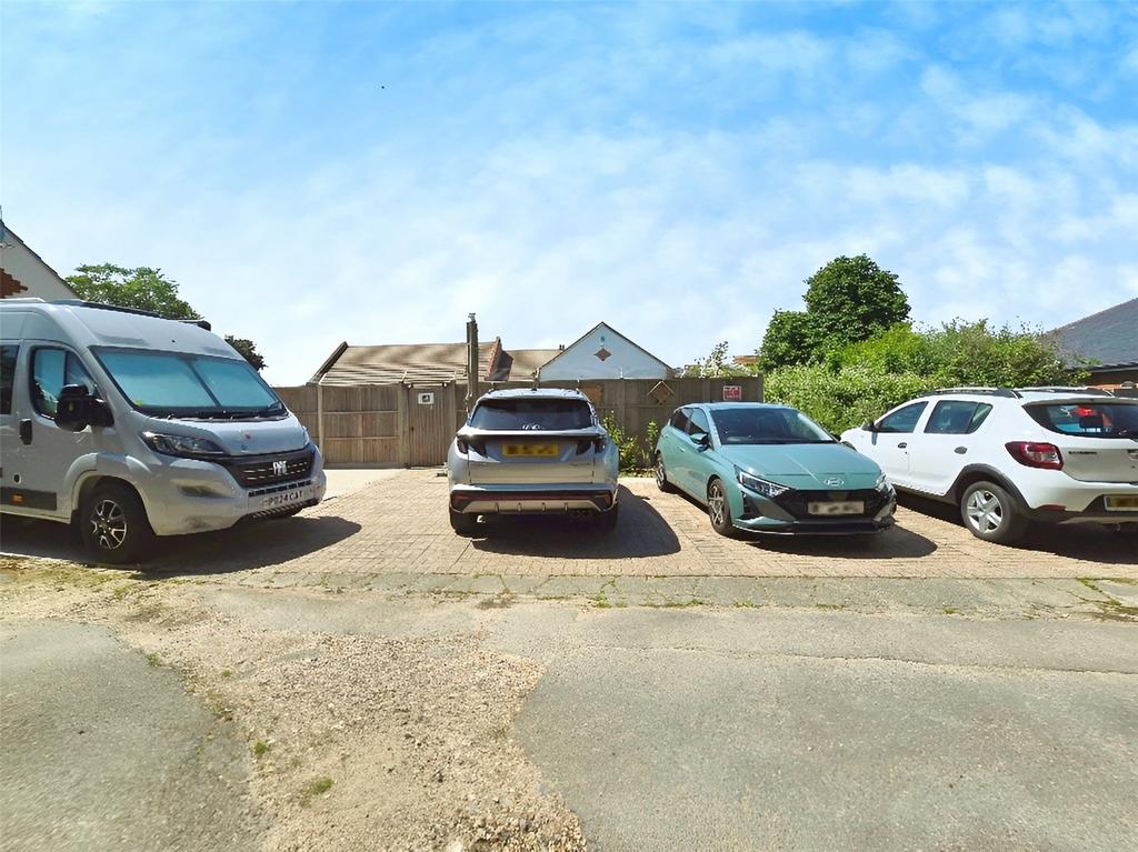 Parking 5 Cars