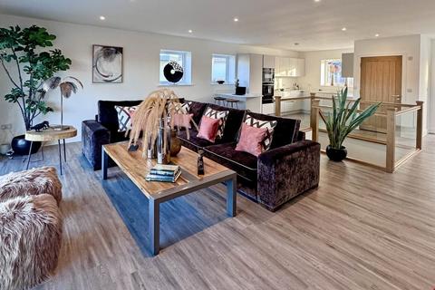 4 bedroom detached house for sale, Truro, Cornwall