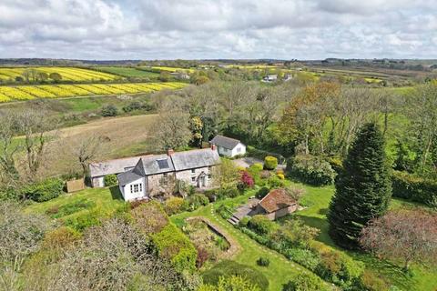 Quillet Cottage Trenwheal, Leedstown, Hayle, TR27 6BP