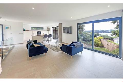 Steppes Trolver Hill, Feock, Truro, TR3 6RR