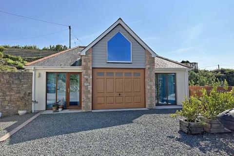 undefined, Carne Quarry, Mullion, Cornwall