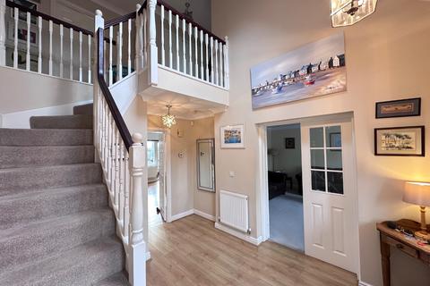 8 Lime Close, Chartham, Canterbury, CT4 7TX