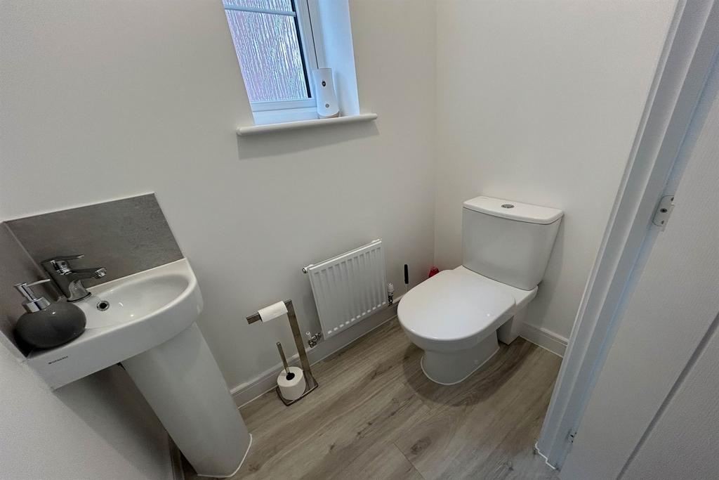Ground Floor W.C.
