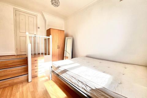 3 bedroom flat to rent, Anson Road, Cricklewood, NW2