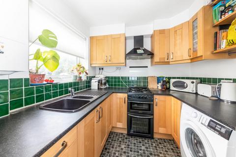 1 bedroom flat for sale, Heathedge, Sydenham, London, SE26