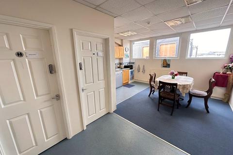 Office to rent, Enterprise house