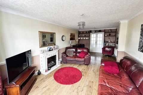 4 bedroom semi-detached house for sale, Royston Avenue, Southend-on-Sea, Essex