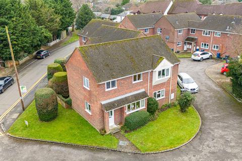 12 Cherry Corner, Flackwell Heath, High Wycombe, HP10 9PA