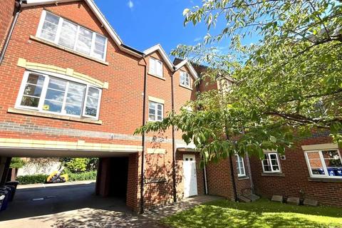 2 bedroom apartment for sale, Clover Field, Grange Park, Northampton NN4