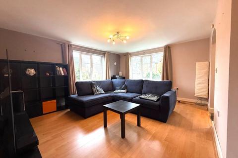 2 bedroom apartment for sale, Clover Field, Grange Park, Northampton NN4