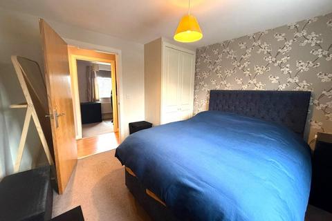 10 Clover Field, Northampton, NN4 5DB