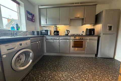 10 Clover Field, Northampton, NN4 5DB