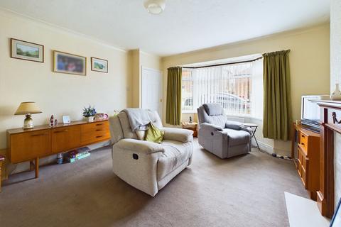 3 bedroom semi-detached house for sale, Perlethorpe Avenue, Nottingham NG4