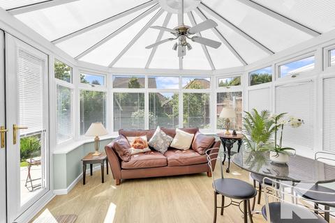 7 Arkle Drive, Chadderton, Oldham, OL9 0ND