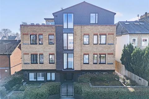 2 bedroom penthouse for sale, Palmerston Road, Essex IG9