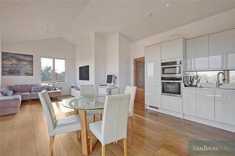 2 bedroom penthouse for sale, Palmerston Road, Essex IG9