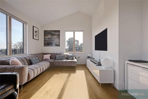 2 bedroom penthouse for sale, Palmerston Road, Essex IG9